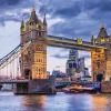 Ravensburger 3000 Pieces & Above* - Looking Good, London - 3000 Piece Jigsaw Puzzle