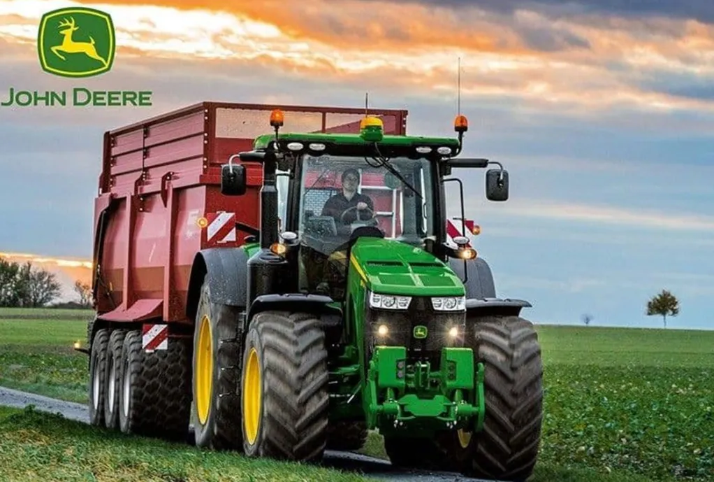 Schmidt 100 Pieces & Under* - John Deere 8370R Tractor 60 Piece Jigsaw Puzzle