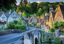 Wentworth 300 Pieces & Under* - Castle Combe Cotswolds - 250 Piece Wooden Jigsaw Puzzle